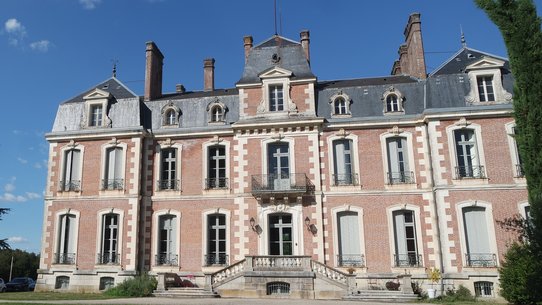 chateau de la baronnie ext